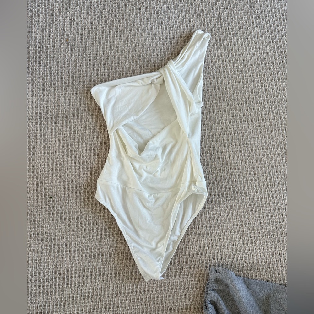 rebelflow bodysuit